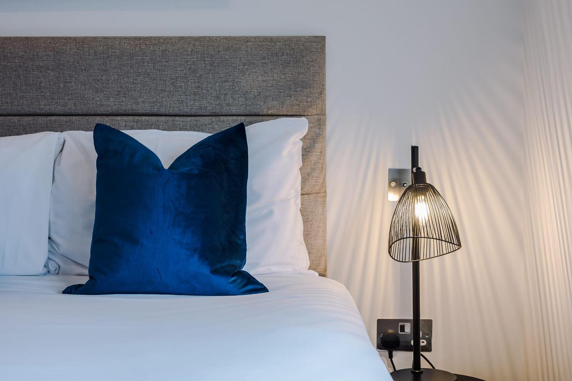 Host & Stay - The Waterfront Hideaway Ливърпул Екстериор снимка