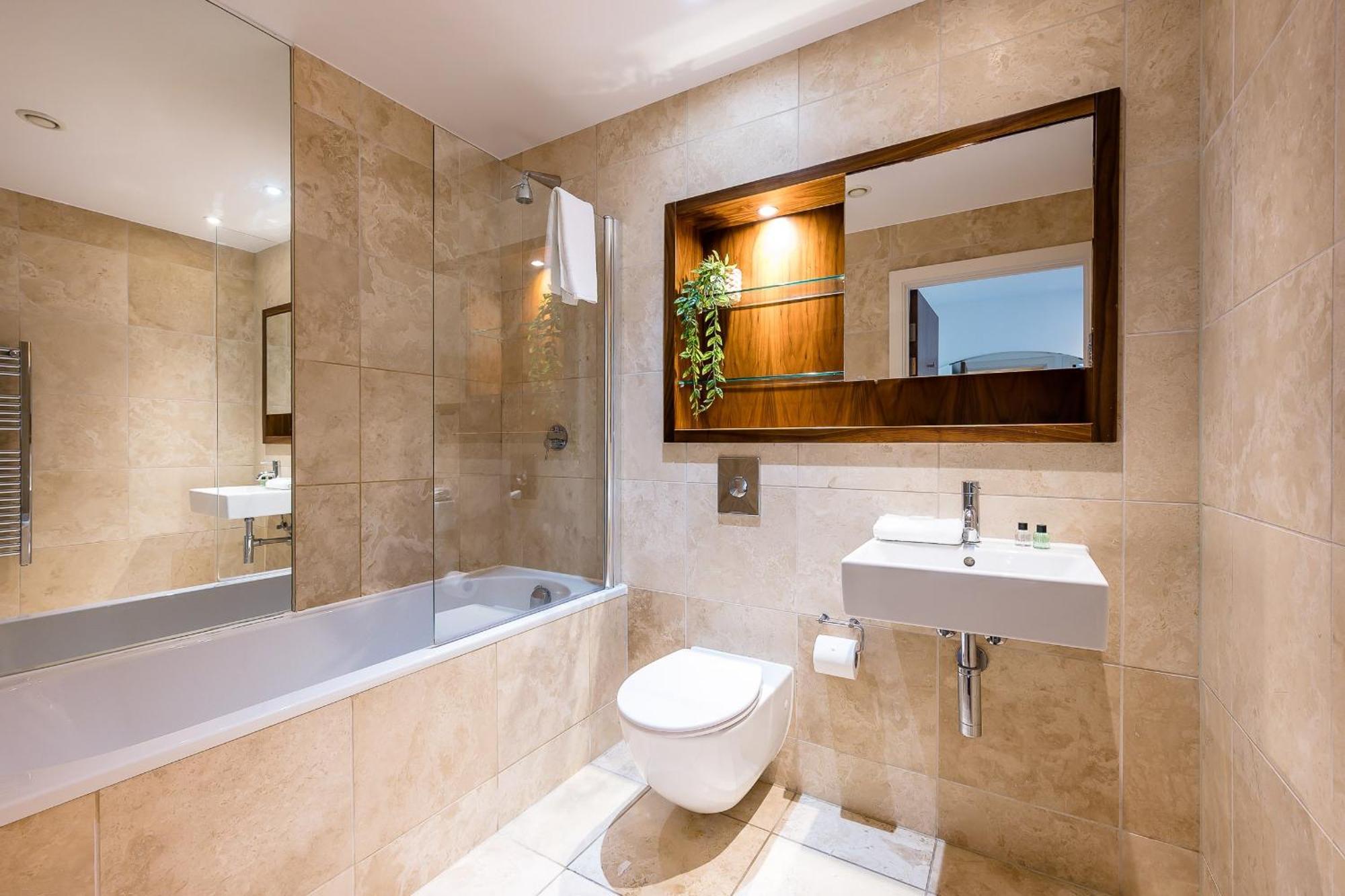 Host & Stay - The Waterfront Hideaway Ливърпул Екстериор снимка